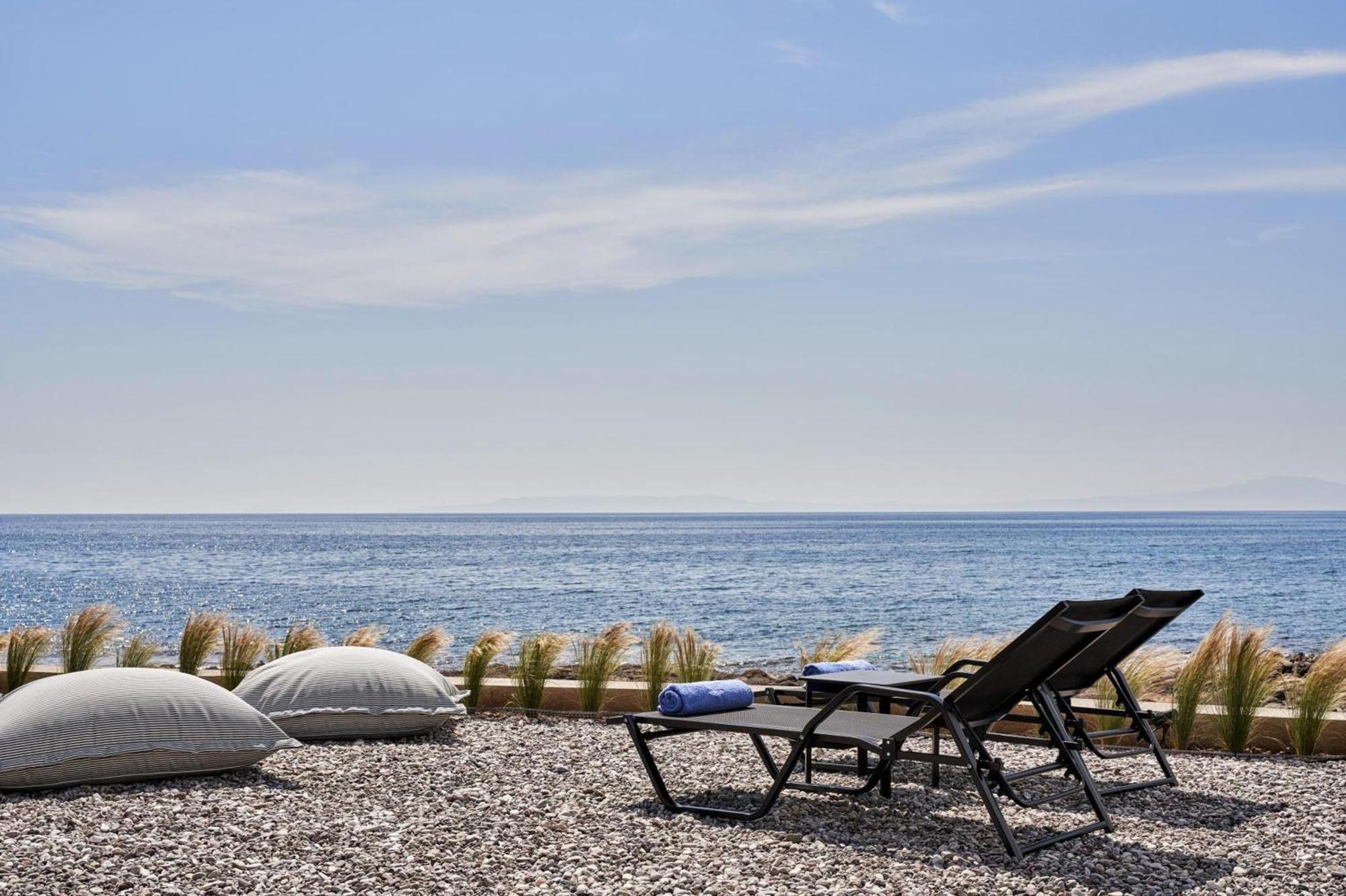 Beachfront Alassa Villas With Private Pools Kotronion  Eksteriør bilde