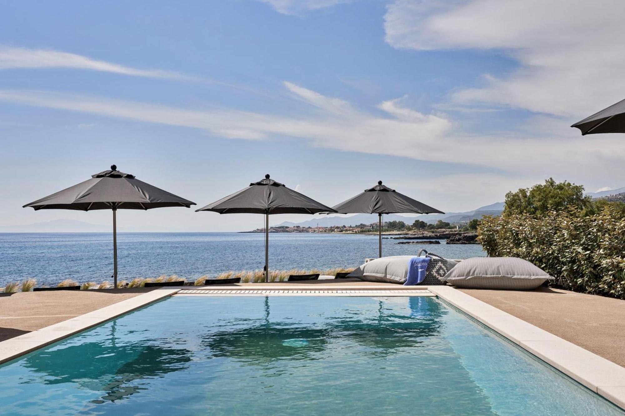 Beachfront Alassa Villas With Private Pools Kotronion  Eksteriør bilde
