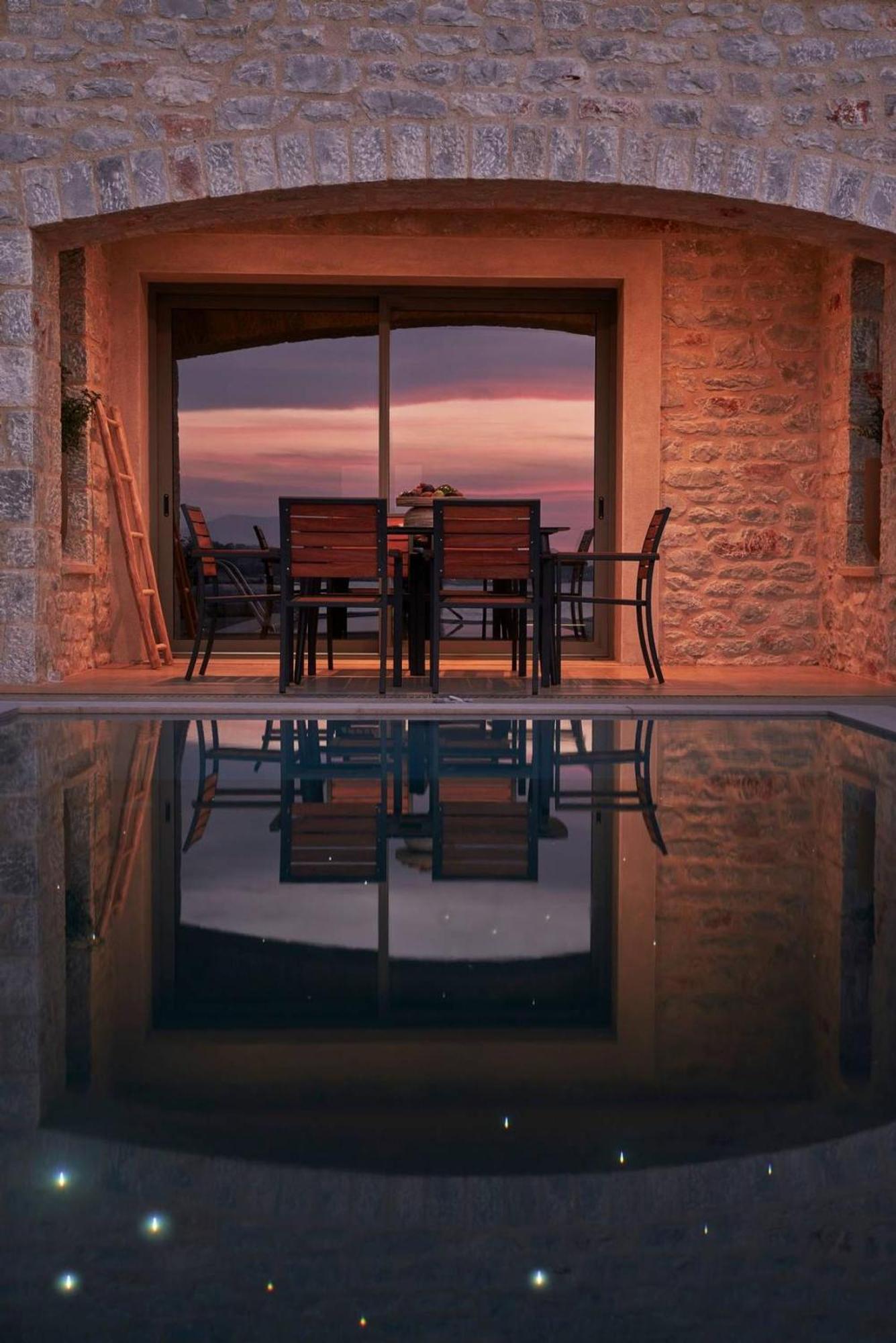 Beachfront Alassa Villas With Private Pools Kotronion  Eksteriør bilde
