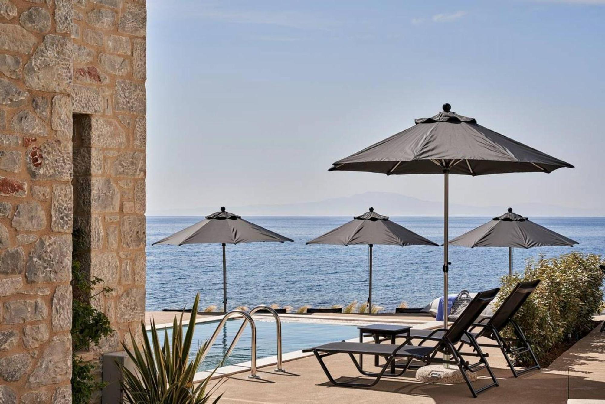 Beachfront Alassa Villas With Private Pools Kotronion  Eksteriør bilde